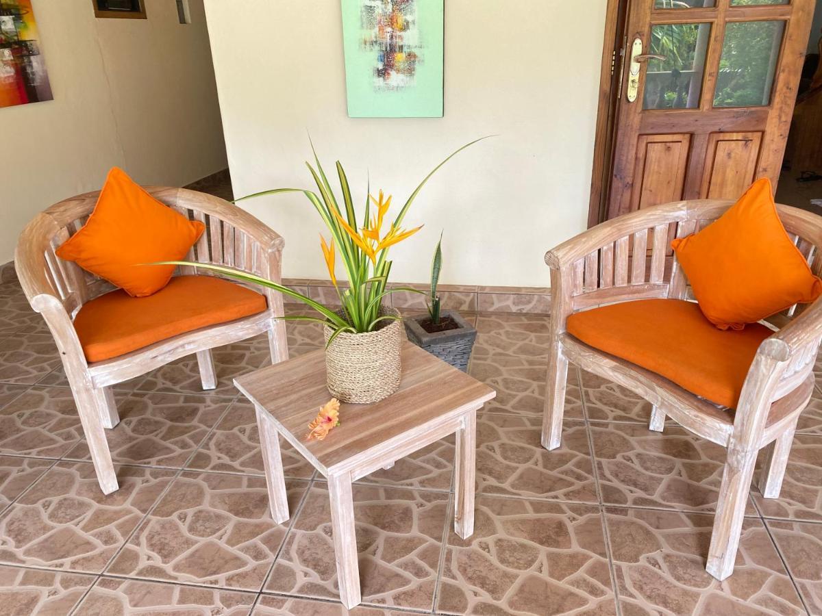 Calou Guest House La Digue Exterior photo