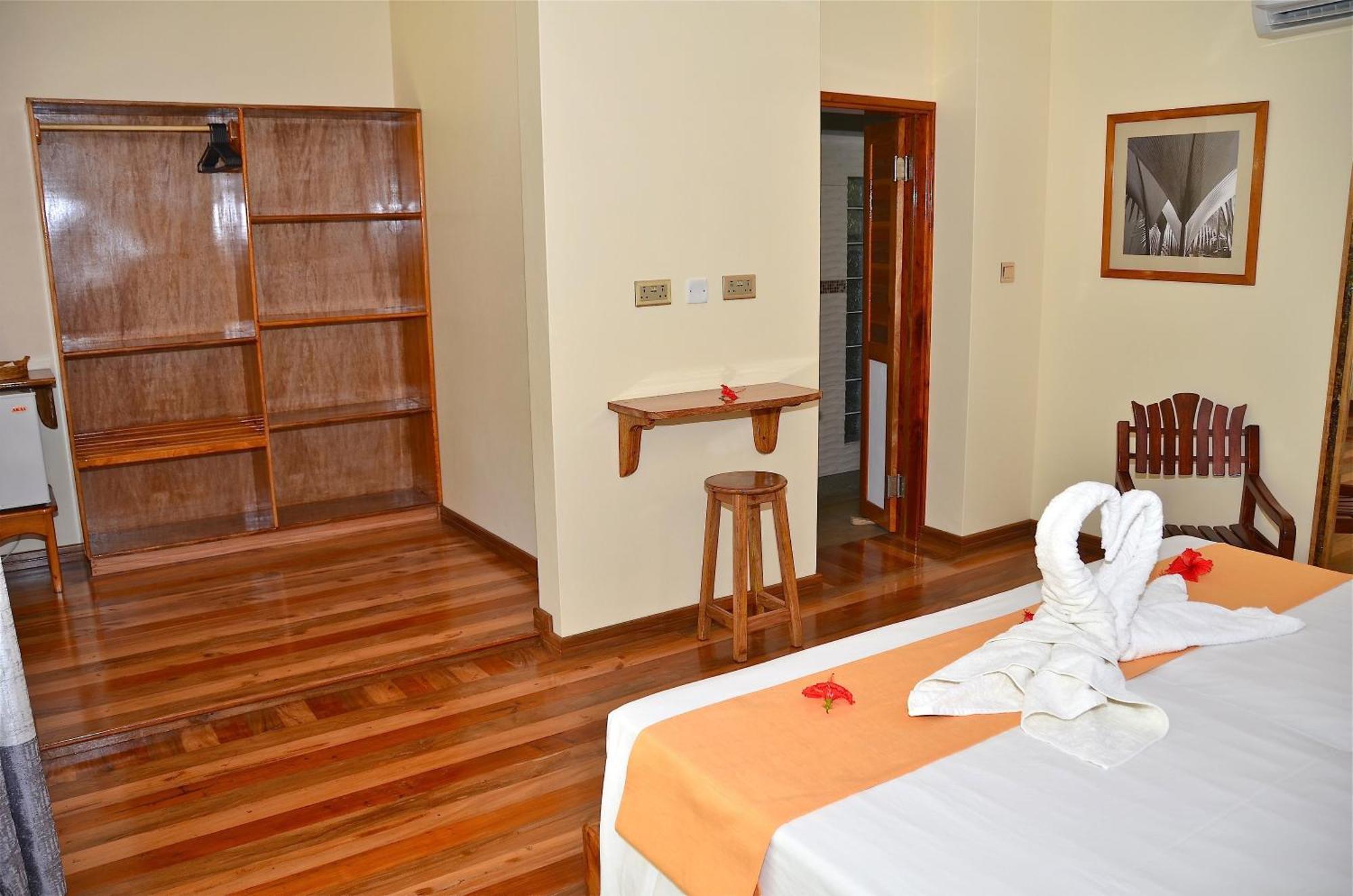 Calou Guest House La Digue Exterior photo
